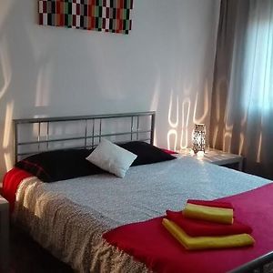 Ruim Appartement met Vier Slaapkamers